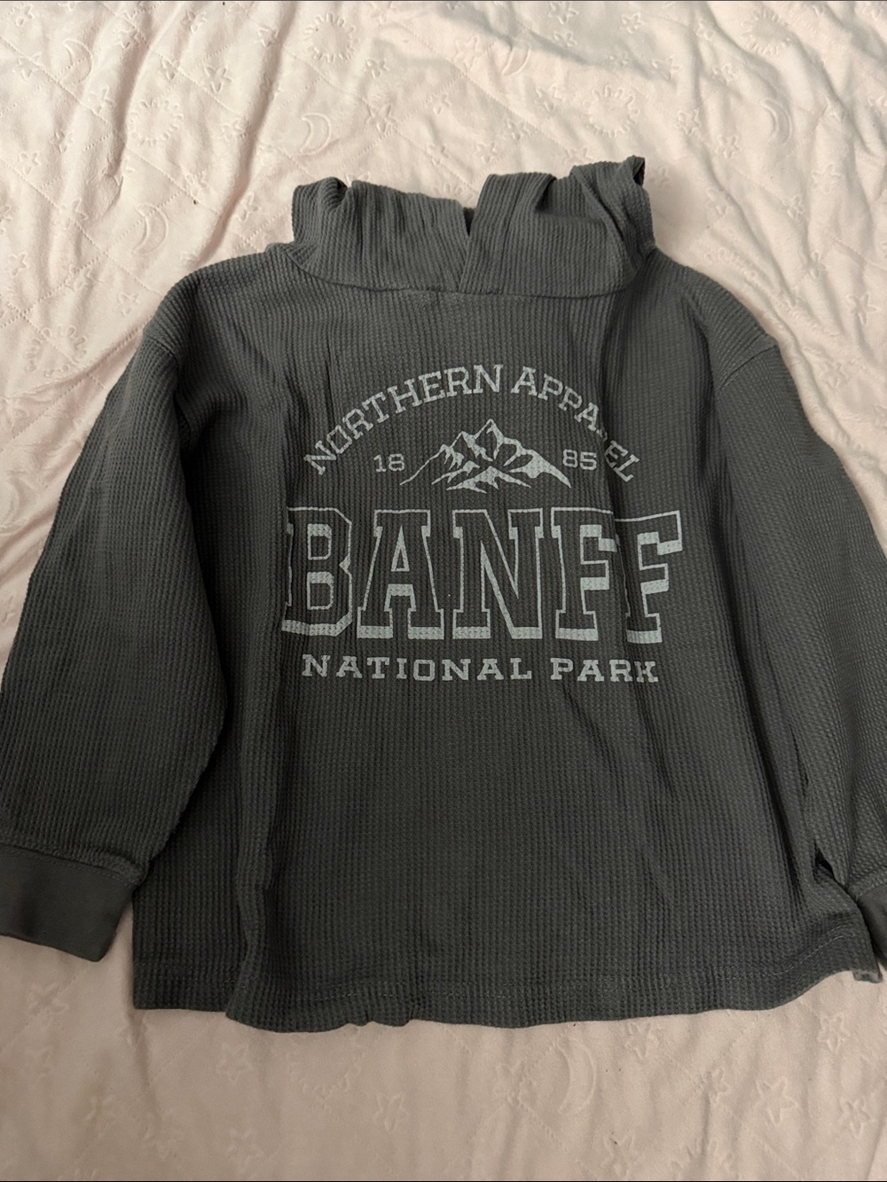 Banff National Park Gray Waffle-Knit Kids Pullover